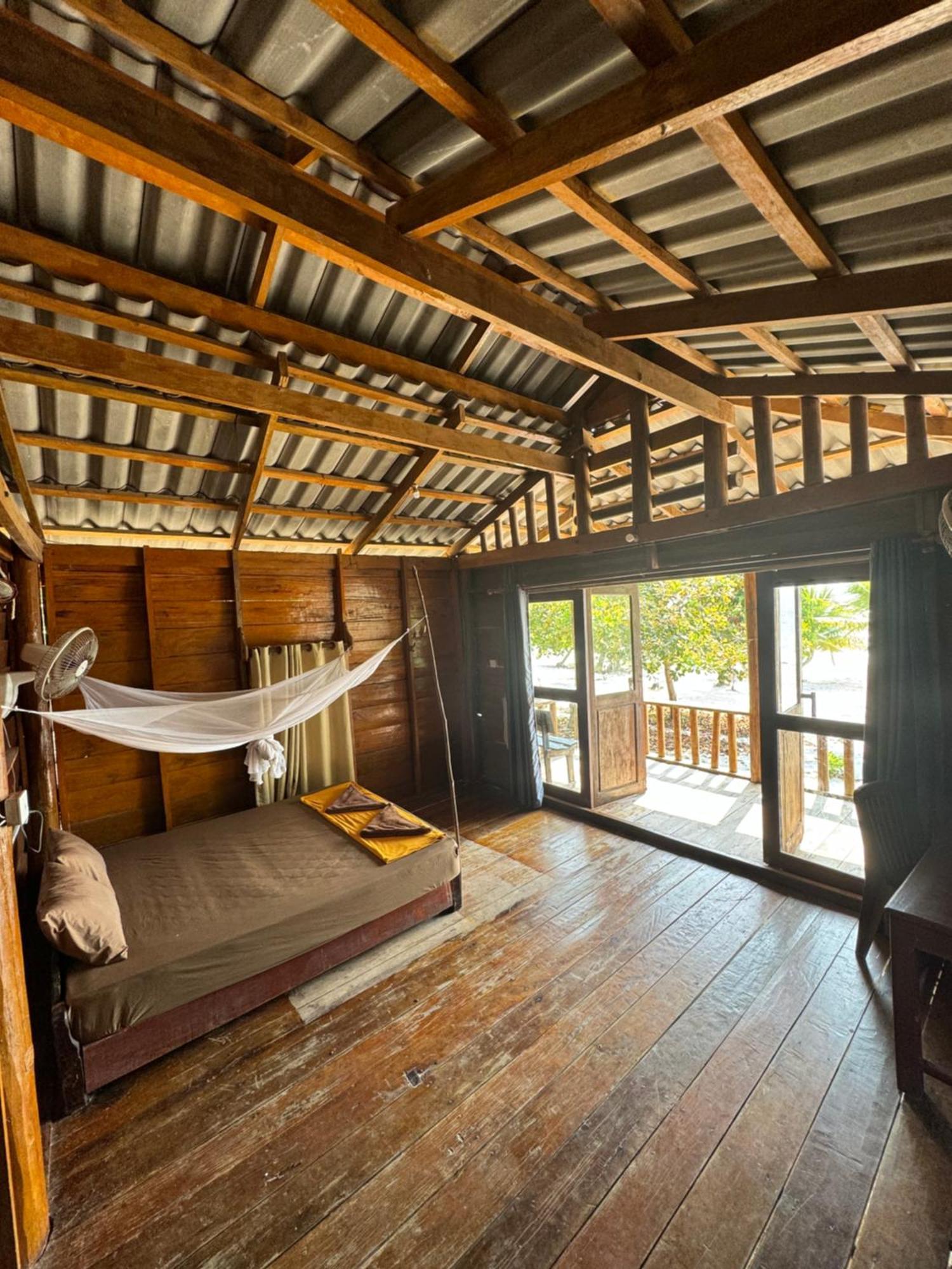 A Pousada Rafikis Koh Rong Island Exterior foto