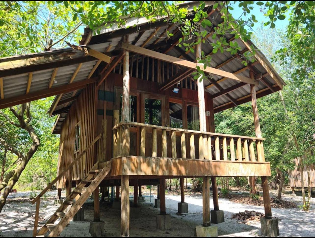 A Pousada Rafikis Koh Rong Island Exterior foto