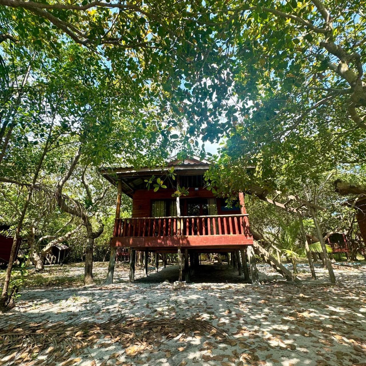 A Pousada Rafikis Koh Rong Island Exterior foto